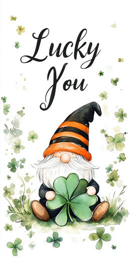 The lucky gnome with a green shamrock